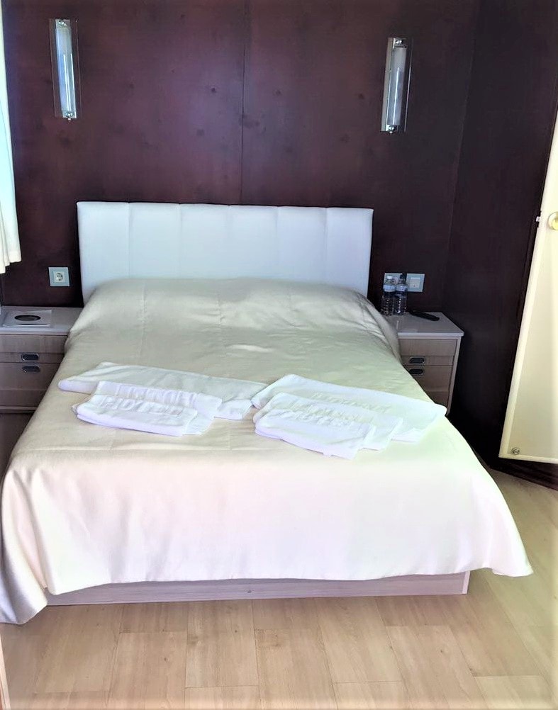 Каюта категории «2-местная (верхняя палуба)»