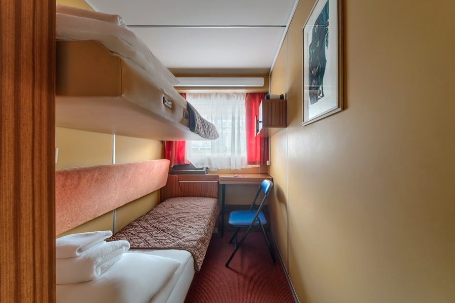 Каюта категории «2-местная 2-ярусная (шлюпочная палуба)»